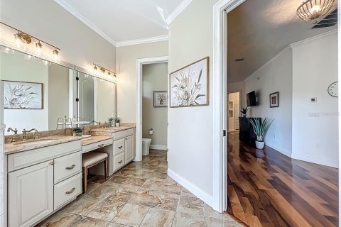 Casa en venta en Eustis, Florida, 4 dormitorios, 349.31 m2 № 1899336 - foto 30
