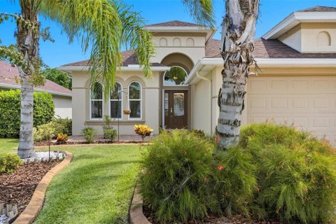 House in Palm Coast, Florida 3 bedrooms, 170.75 sq.m. № 1898626 - photo 2