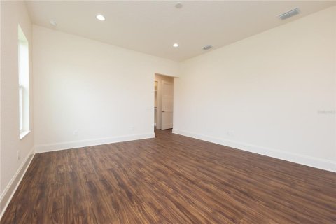 Casa en venta en Oxford, Florida, 4 dormitorios, 203.83 m2 № 2097859 - foto 16