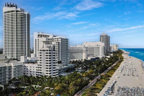 Condominio en venta en Miami Beach, Florida, 1 dormitorio, 93.09 m2 № 1888818 - foto 5