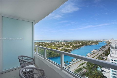 Condominio en venta en Miami Beach, Florida, 1 dormitorio, 93.09 m2 № 1888818 - foto 26