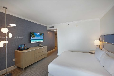 Condominio en venta en Miami Beach, Florida, 1 dormitorio, 93.09 m2 № 1888818 - foto 21