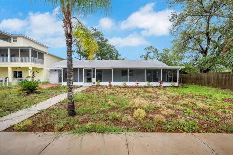 House in Hudson, Florida 3 bedrooms, 150.97 sq.m. № 1912532 - photo 28