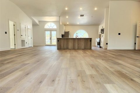 Villa ou maison à vendre à Spring Hill, Floride: 4 chambres, 228.35 m2 № 1724027 - photo 13