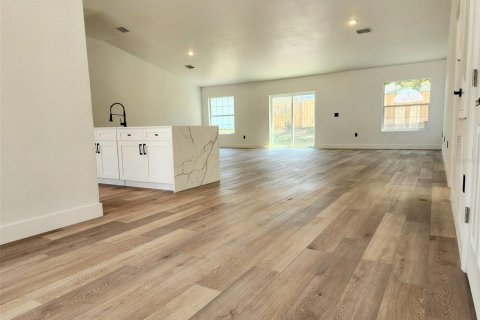 Villa ou maison à vendre à Spring Hill, Floride: 4 chambres, 228.35 m2 № 1724027 - photo 3