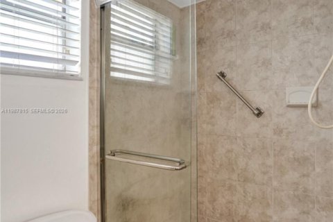 Condominio en venta en Sunrise, Florida, 2 dormitorios, 78.97 m2 № 2048761 - foto 27