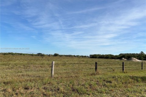 Commercial property in Clewiston, Florida № 1860256 - photo 3