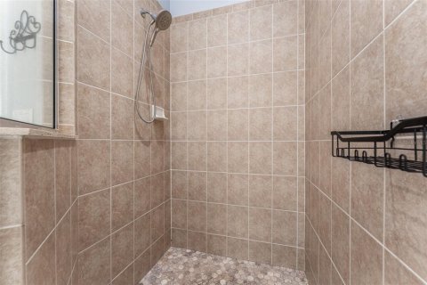 House in Riverview, Florida 3 bedrooms, 241.82 sq.m. № 1910938 - photo 22