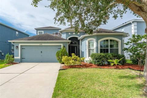 House in Riverview, Florida 3 bedrooms, 241.82 sq.m. № 1910938 - photo 1