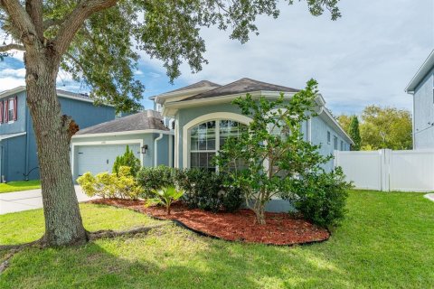 House in Riverview, Florida 3 bedrooms, 241.82 sq.m. № 1910938 - photo 3