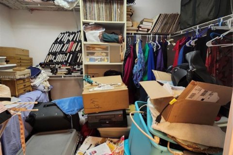 Купить кондоминиум в Тамарак, Флорида 2 спальни, 112.88м2, № 1977008 - фото 11