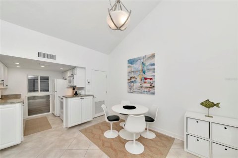 Copropriété à vendre à Osprey, Floride: 1 chambre, 54.44 m2 № 2399323 - photo 9