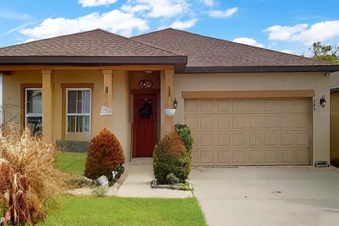 House in Davenport, Florida 3 bedrooms, 151.8 sq.m. № 2135113