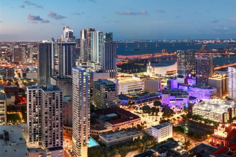 Condominio en venta en Miami, Florida № 2035499 - foto 3