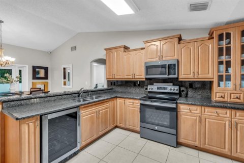 House in Miramar, Florida 3 bedrooms, 144.18 sq.m. № 2247791 - photo 14