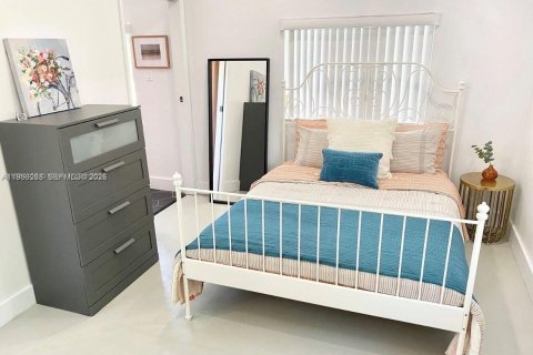 Снять в аренду коммерческую недвижимость в Майами, Флорида 46.45м2, № 2006026 - фото 9