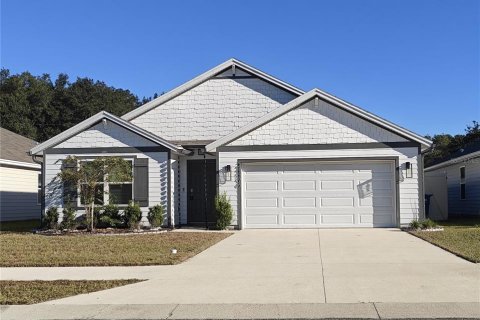 Villa ou maison à Newberry, Floride 4 chambres, 164.25 m2 № 2402948