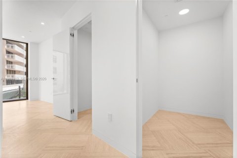Copropriété à vendre à Miami, Floride: 4 chambres № 2090059 - photo 24