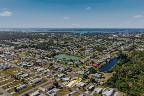 Terreno en venta en Englewood, Florida № 2161317 - foto 12