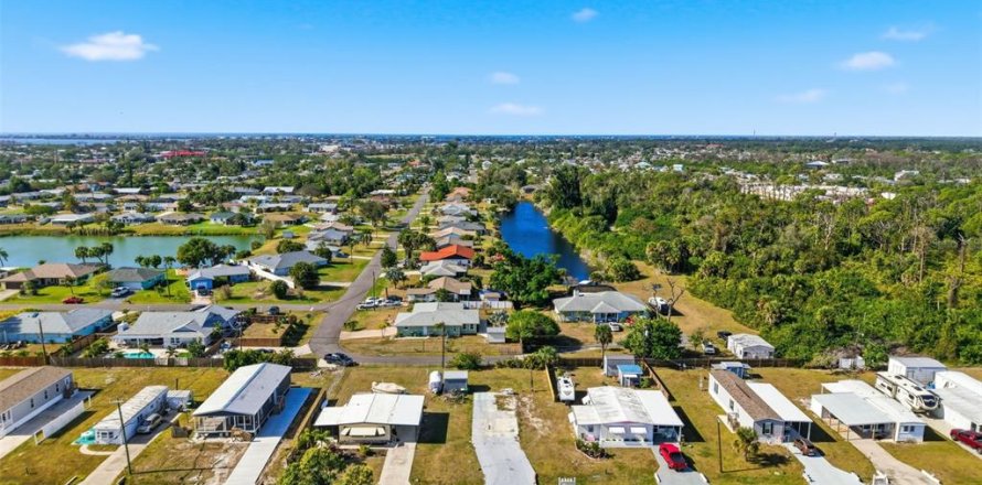 Terreno en Englewood, Florida № 2161317