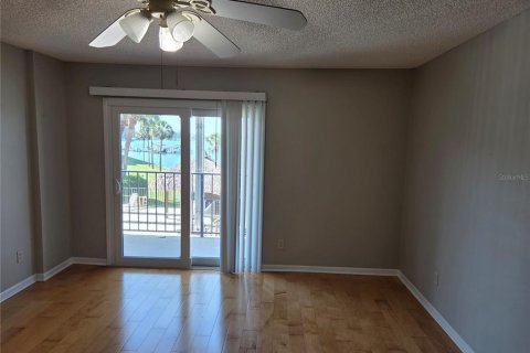 Condo in Clearwater, Florida, 2 bedrooms  № 2206488 - photo 27