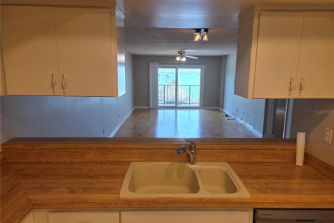 Condo in Clearwater, Florida, 2 bedrooms  № 2206488 - photo 21