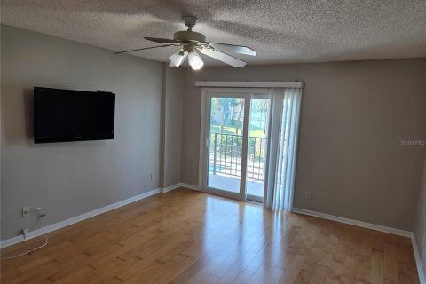 Condo in Clearwater, Florida, 2 bedrooms  № 2206488 - photo 26