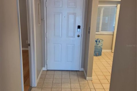 Condo in Clearwater, Florida, 2 bedrooms  № 2206488 - photo 4