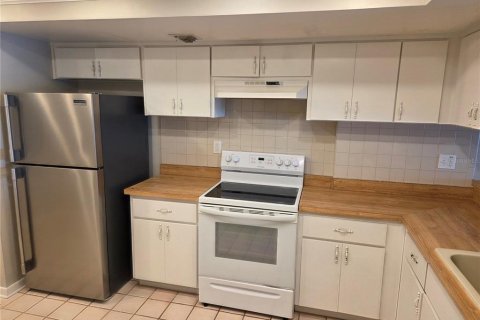 Condo in Clearwater, Florida, 2 bedrooms  № 2206488 - photo 19
