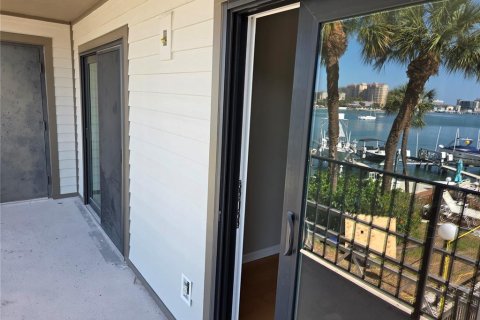 Condo in Clearwater, Florida, 2 bedrooms  № 2206488 - photo 11