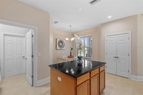 Casa en venta en Wesley Chapel, Florida, 3 dormitorios, 182.74 m2 № 1916213 - foto 11