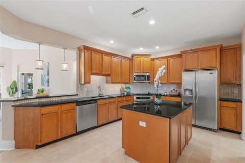 Casa en venta en Wesley Chapel, Florida, 3 dormitorios, 182.74 m2 № 1916213 - foto 8