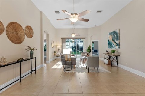 Casa en venta en Wesley Chapel, Florida, 3 dormitorios, 182.74 m2 № 1916213 - foto 19