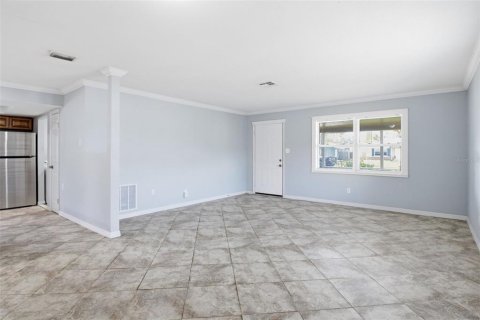 Casa en venta en Saint Petersburg, Florida, 3 dormitorios, 123.56 m2 № 2230456 - foto 13