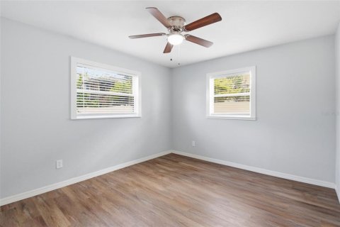 Casa en venta en Saint Petersburg, Florida, 3 dormitorios, 123.56 m2 № 2230456 - foto 26