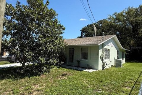 House in Eustis, Florida 3 bedrooms, 92.9 sq.m. № 1905170 - photo 2