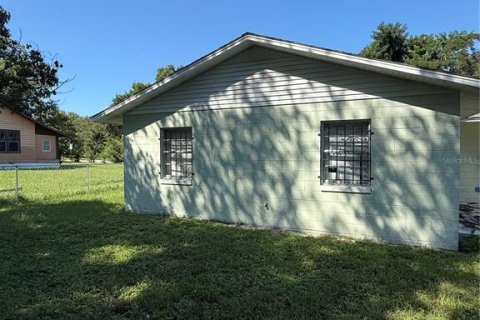 House in Eustis, Florida 3 bedrooms, 92.9 sq.m. № 1905170 - photo 22