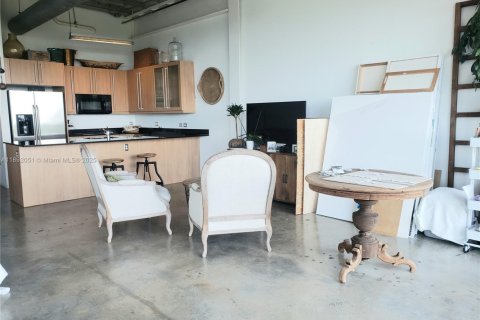 Condo in Miami, Florida  № 1944160 - photo 10