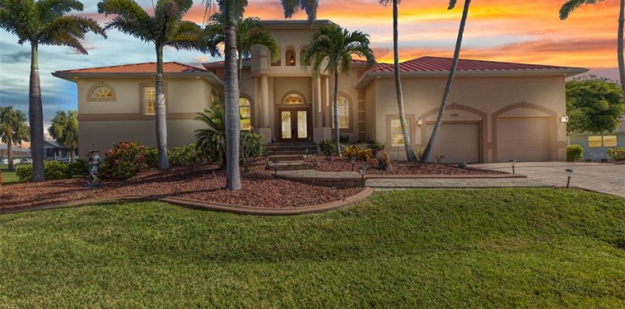 Casa en Punta Gorda, Florida 3 dormitorios, 226.03 m2 № 1845376