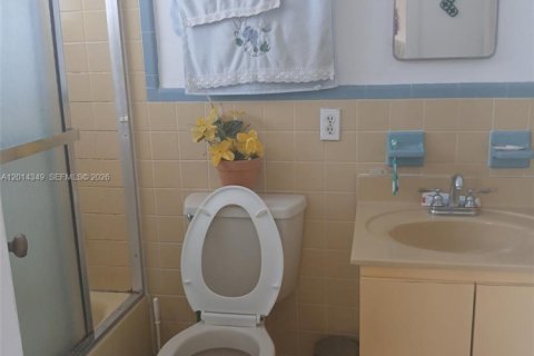Copropriété à louer à Hialeah, Floride: 1 chambre, 54.91 m2 № 2076448 - photo 5