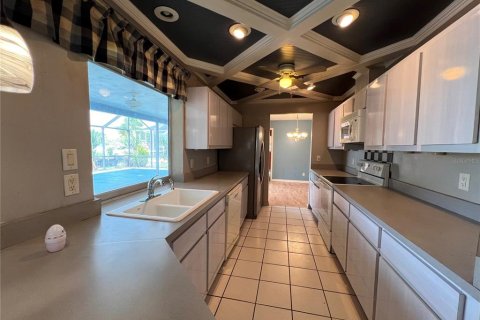 Casa en venta en Cape Coral, Florida, 3 dormitorios, 159.61 m2 № 1733297 - foto 5