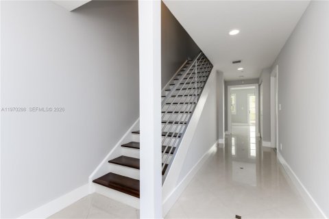 Touwnhouse à louer à Fort Lauderdale, Floride: 3 chambres, 217.95 m2 № 2036515 - photo 11