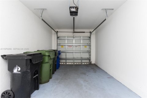 Touwnhouse à louer à Fort Lauderdale, Floride: 3 chambres, 217.95 m2 № 2036515 - photo 15