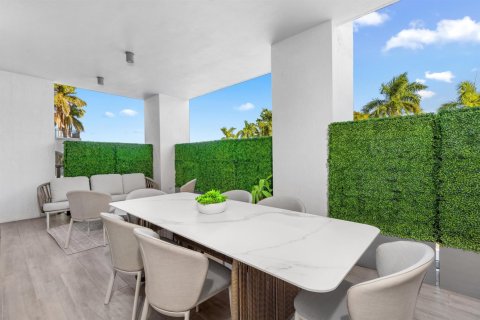Copropriété à louer à Boca Raton, Floride: 4 chambres, 347.55 m2 № 2259599 - photo 13