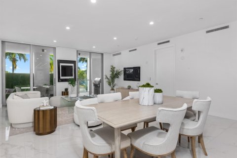 Copropriété à louer à Boca Raton, Floride: 4 chambres, 347.55 m2 № 2259599 - photo 9