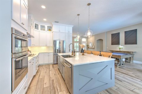 House in Valrico, Florida 4 bedrooms, 204.85 sq.m. № 1874069 - photo 6