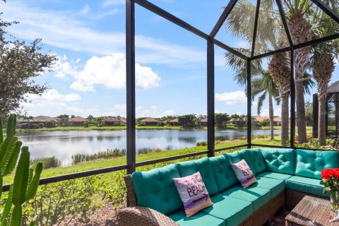 Villa ou maison à vendre à Sarasota, Floride: 3 chambres, 175.21 m2 № 2420470 - photo 28
