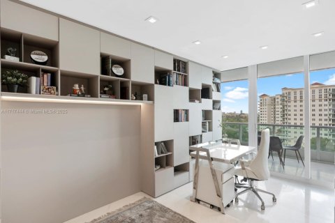 Condo in Aventura, Florida, 3 bedrooms  № 1471549 - photo 26