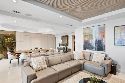 Condo in Aventura, Florida, 3 bedrooms  № 1471549 - photo 11