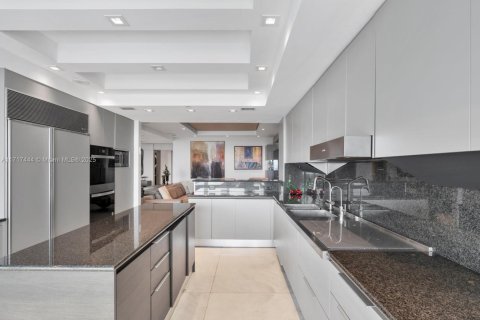 Condo in Aventura, Florida, 3 bedrooms  № 1471549 - photo 15